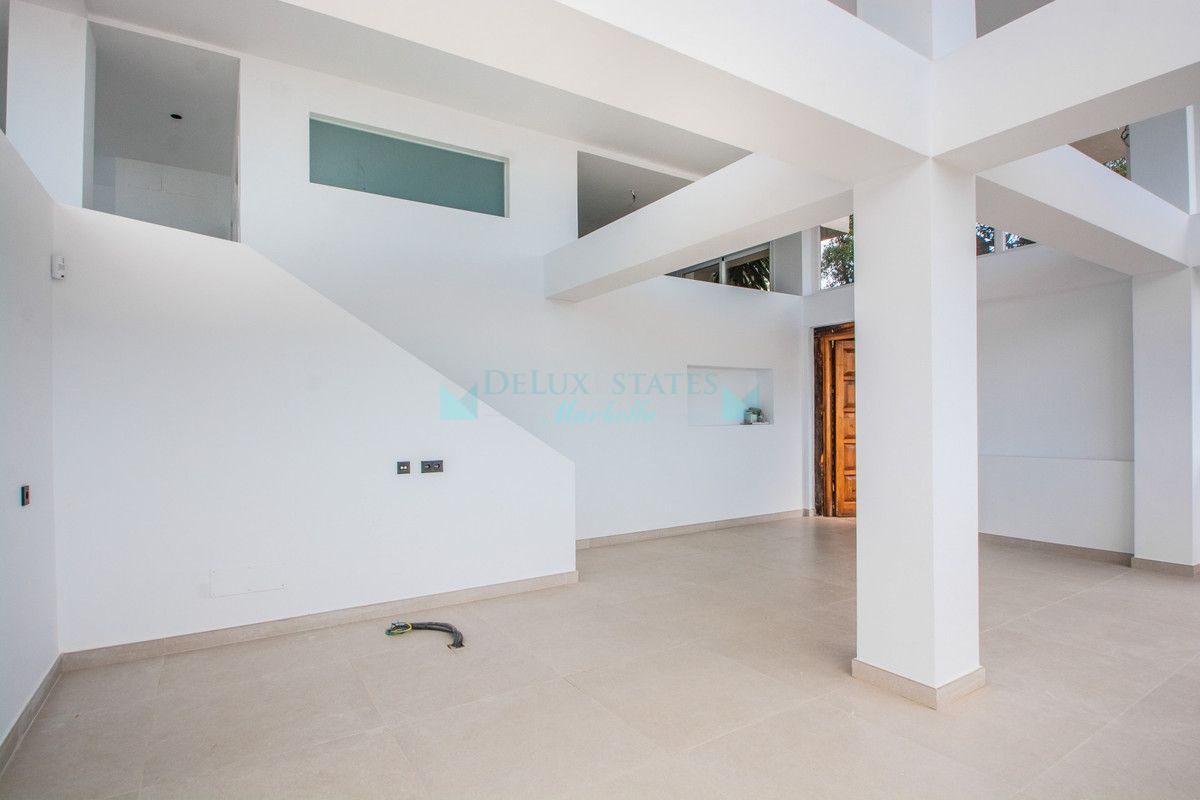 Apartment for rent in La Mairena, Marbella East