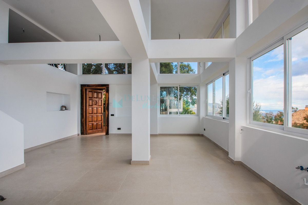 Apartment for rent in La Mairena, Marbella East