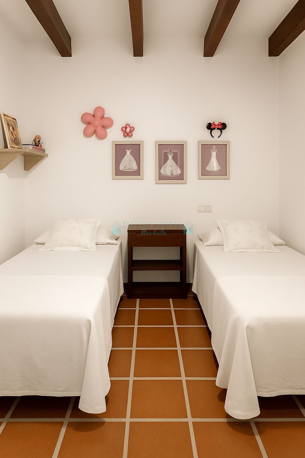 Villa for sale in Istan