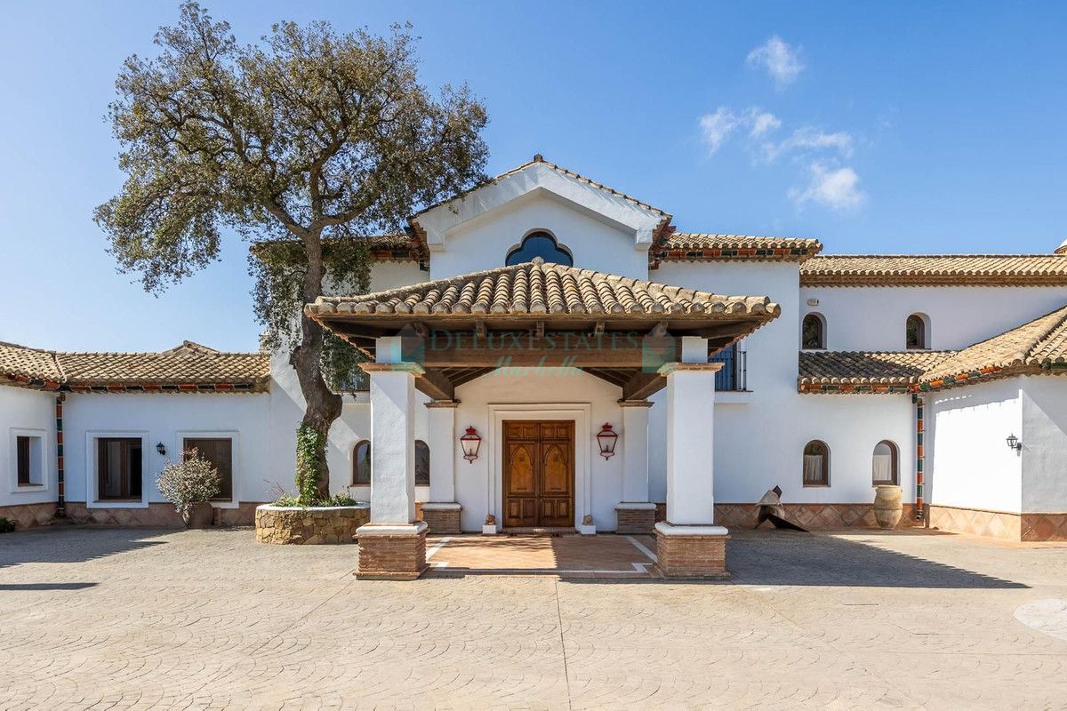 Villa for sale in Marbella