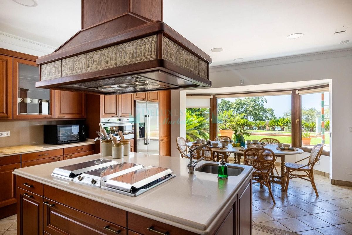 Villa for sale in Marbella