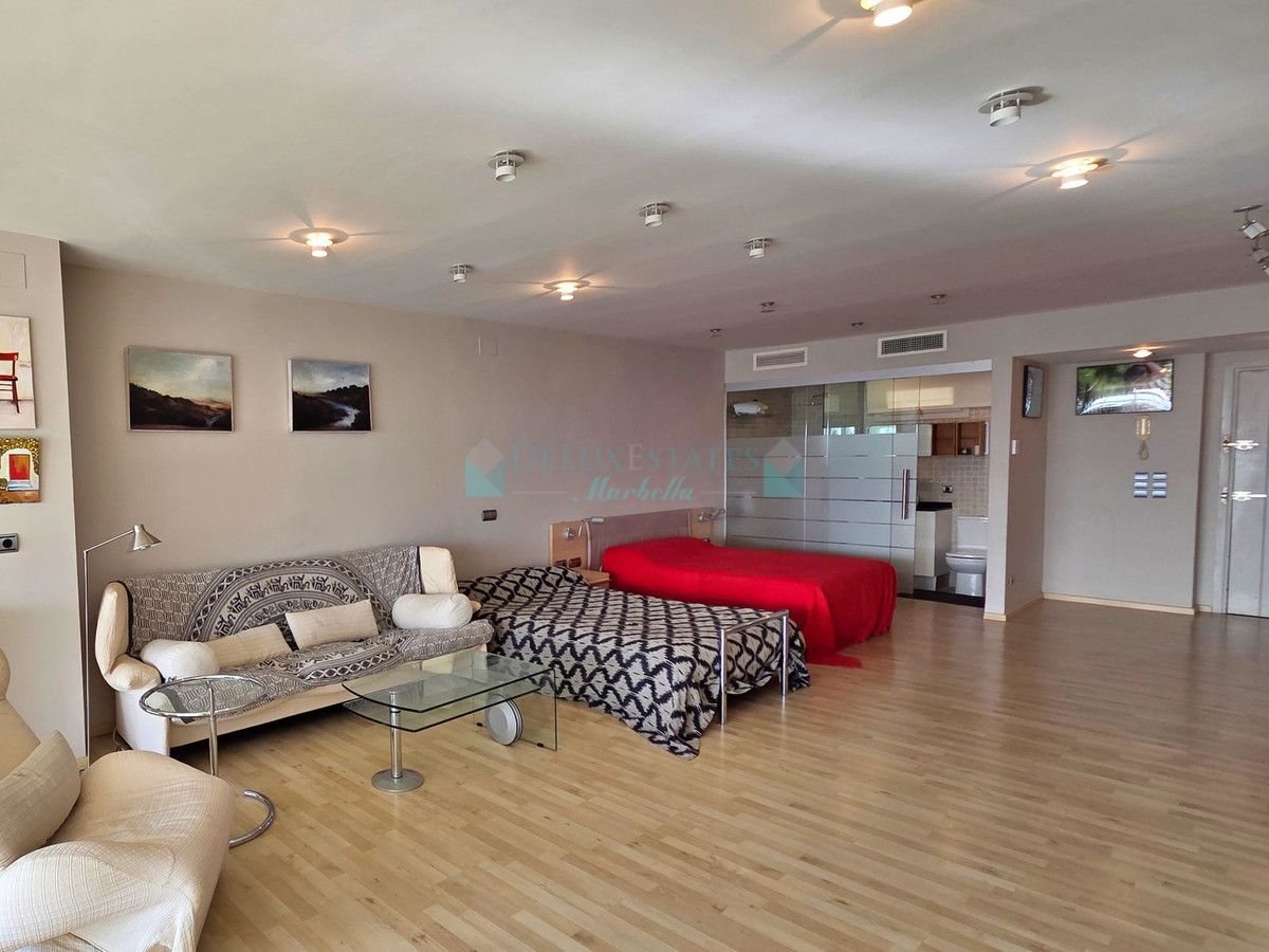 Studio for sale in Marbella - Puerto Banus