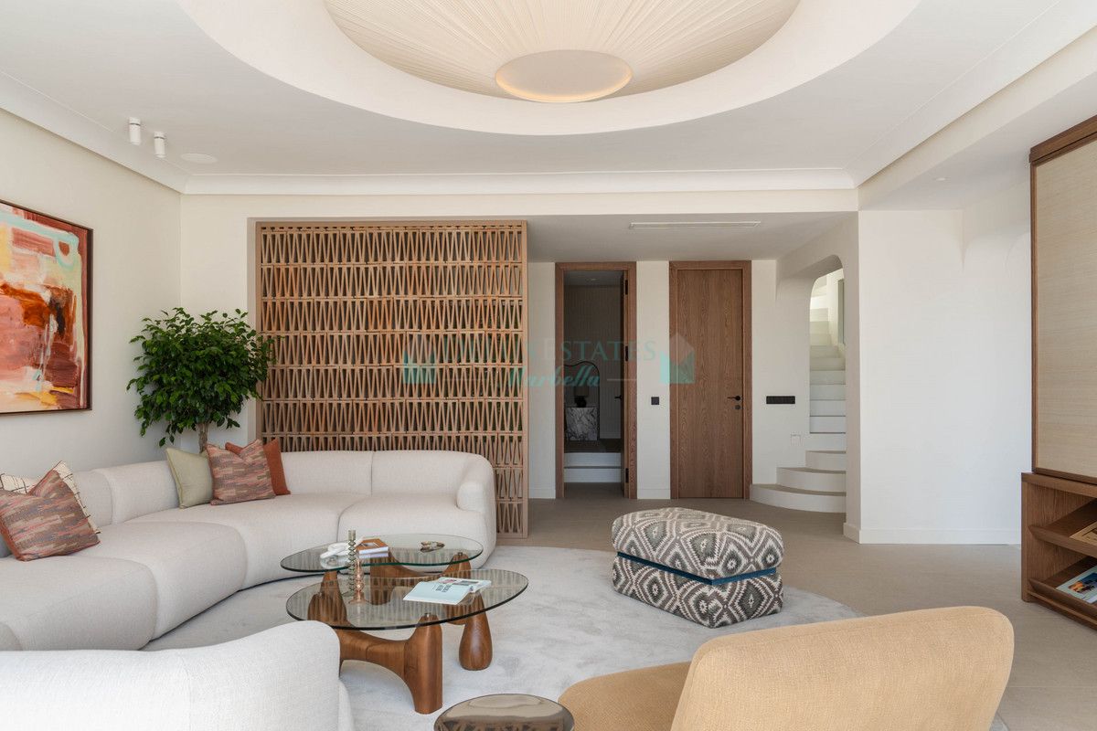 Semi Detached Villa for sale in Marbella Golden Mile