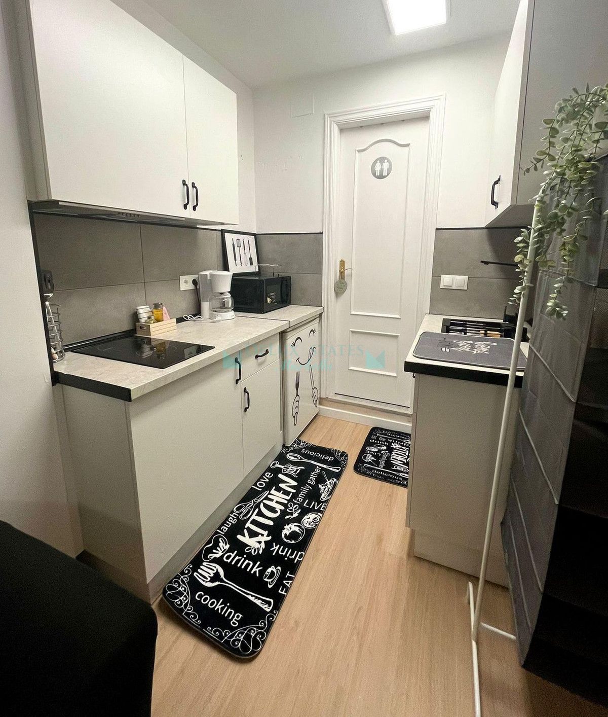 Studio for sale in Estepona