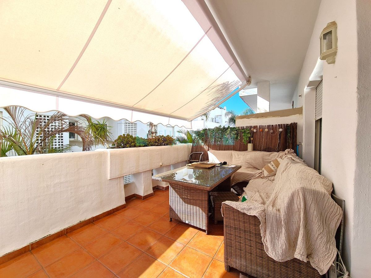 Ground Floor Apartment for sale in Estepona