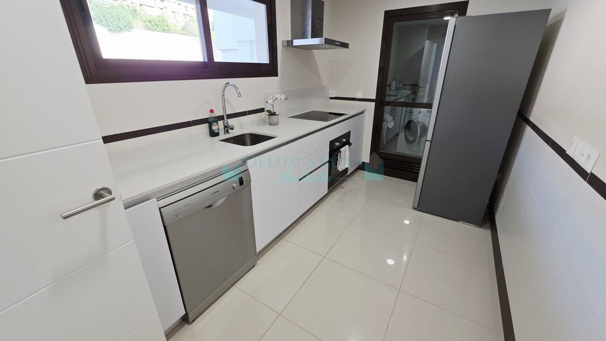 Apartment for rent in Estepona