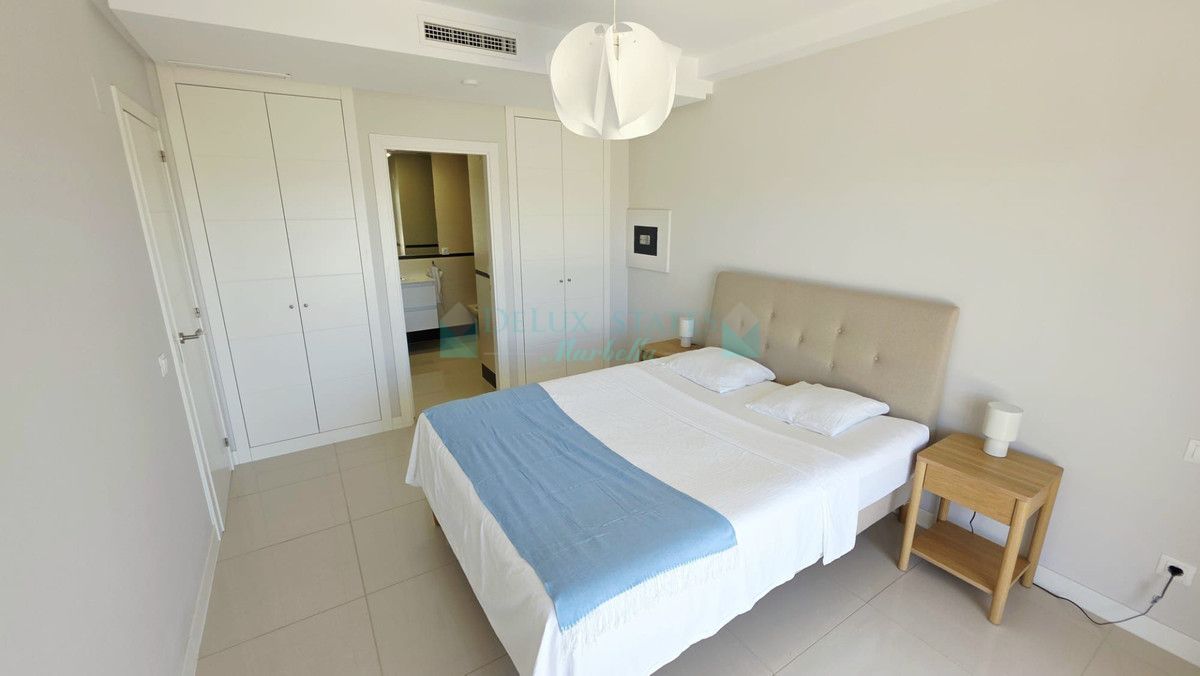 Apartment for rent in Estepona