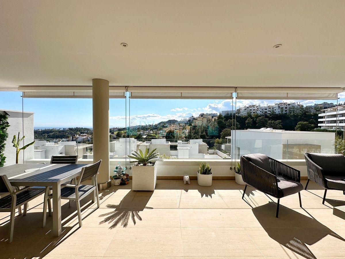 Apartment for sale in Los Arqueros, Benahavis