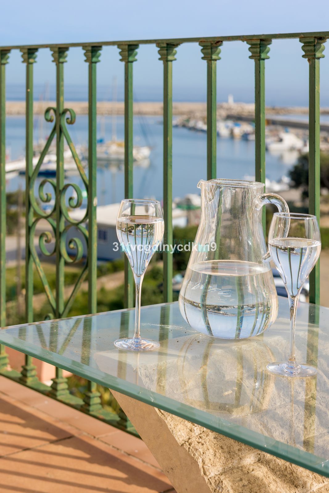 Town House for sale in Estepona