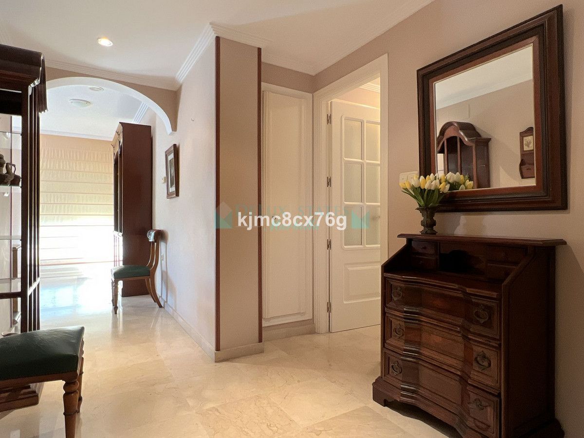 Apartment for sale in Marbella