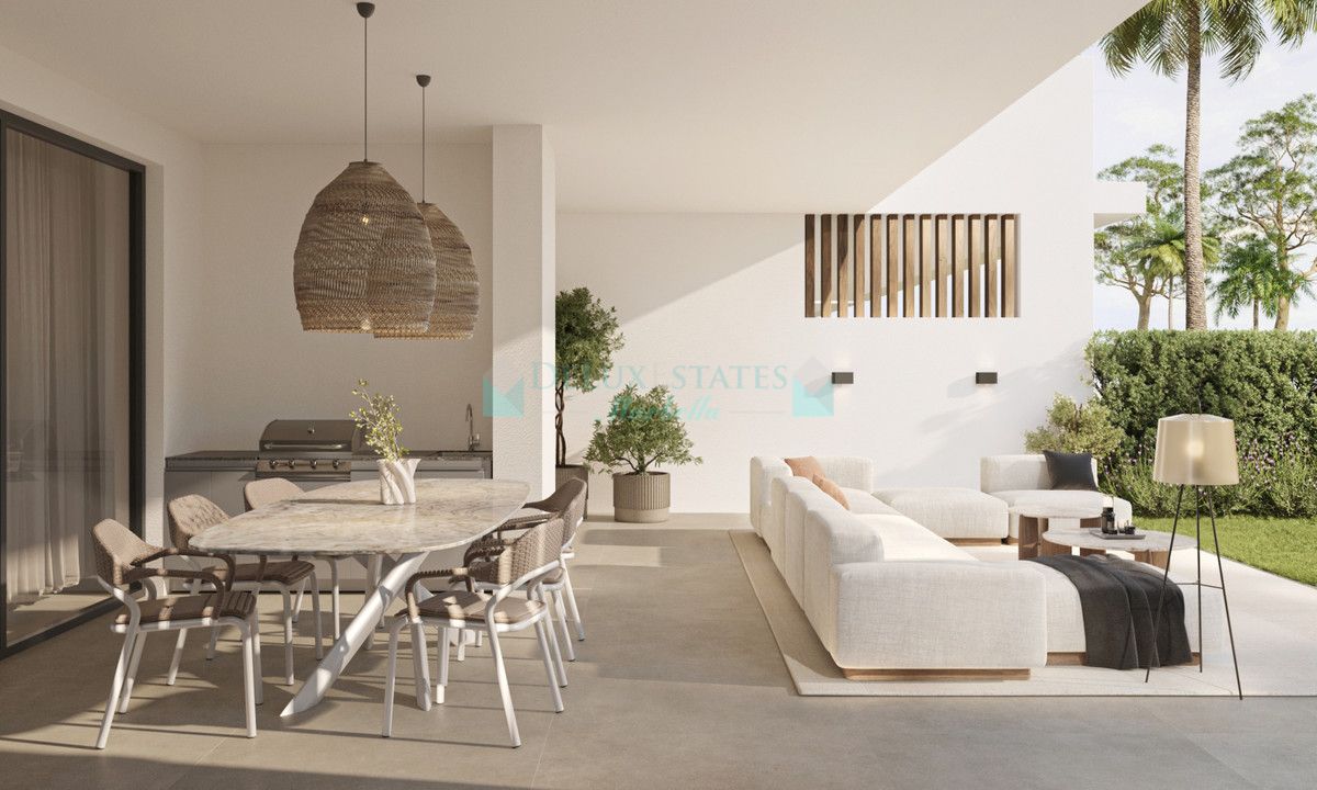 Ground Floor Apartment for sale in New Golden Mile, Estepona
