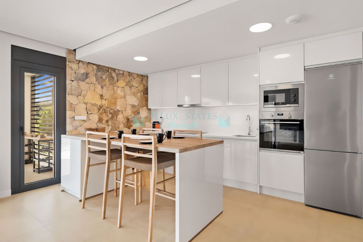 Apartamento en venta en Selwo, Estepona