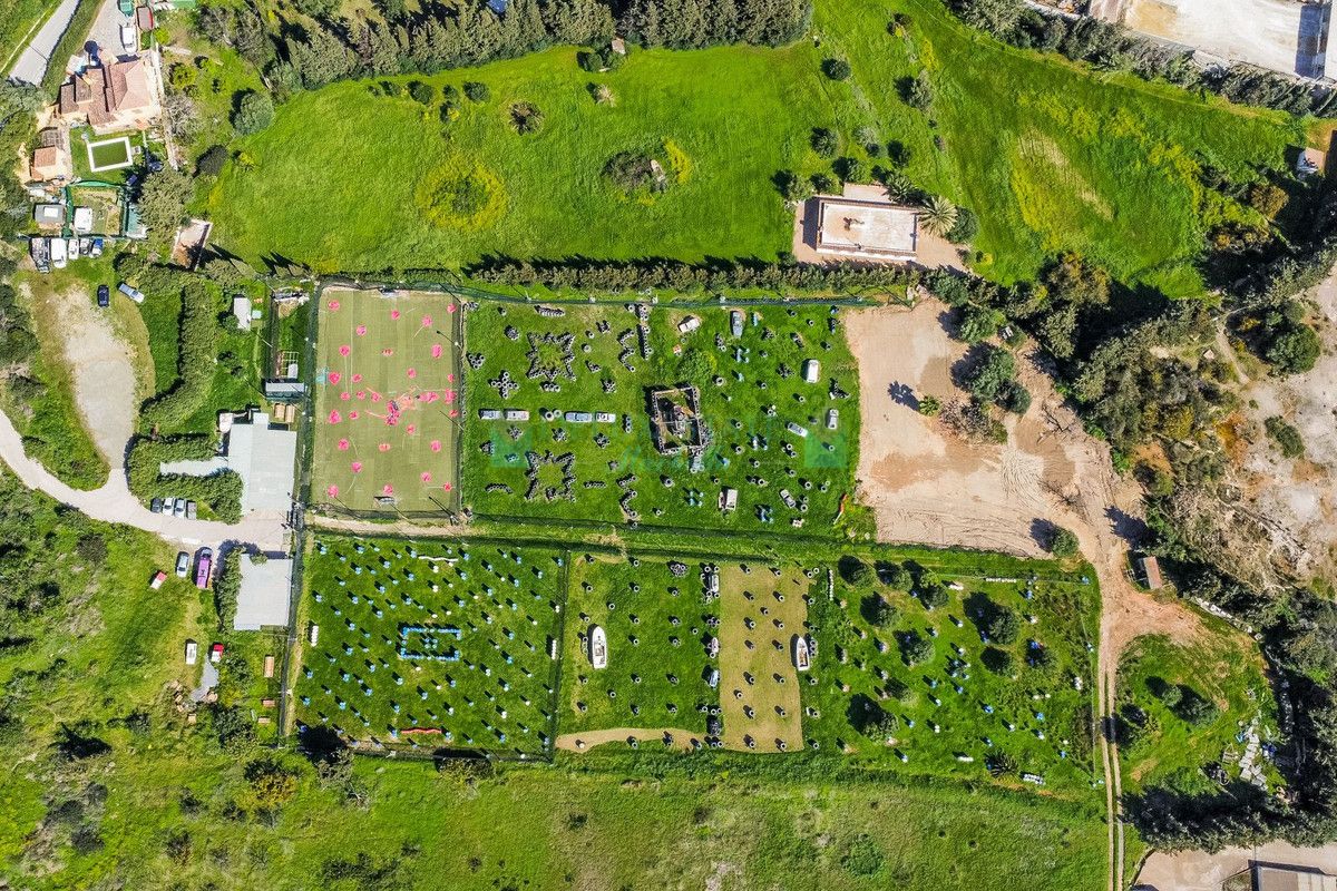 Plot for sale in Estepona