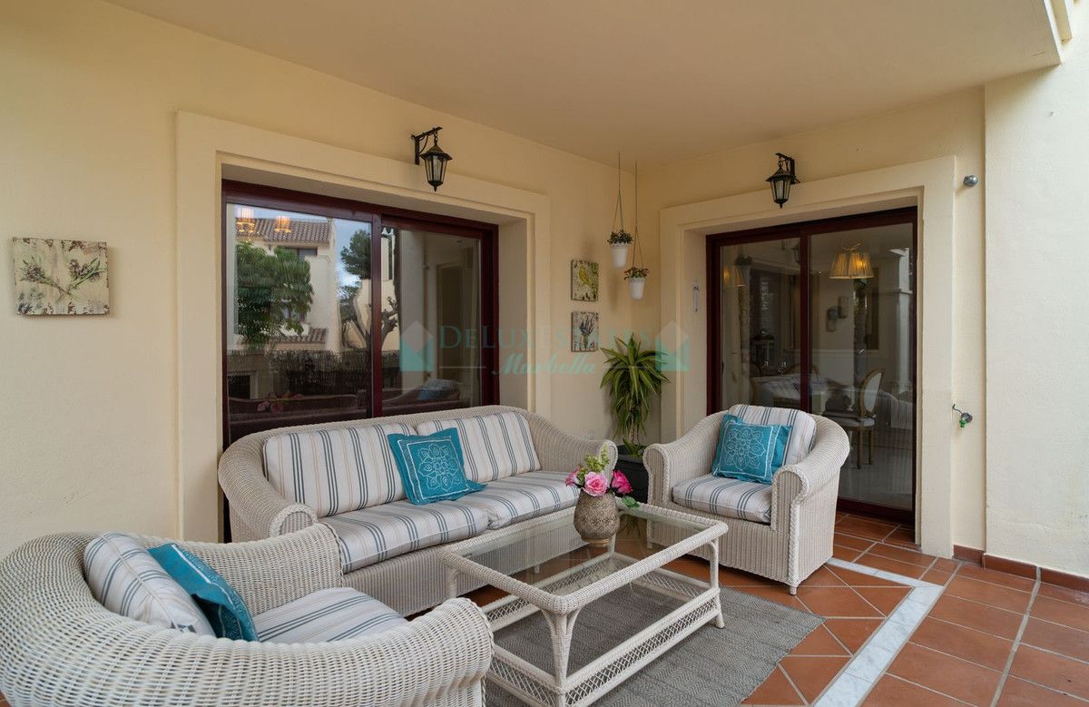 Town House for sale in Nueva Andalucia