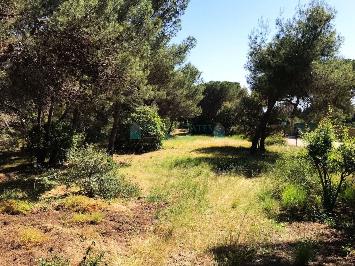 Residential Plot for sale in Hacienda las Chapas, Marbella East