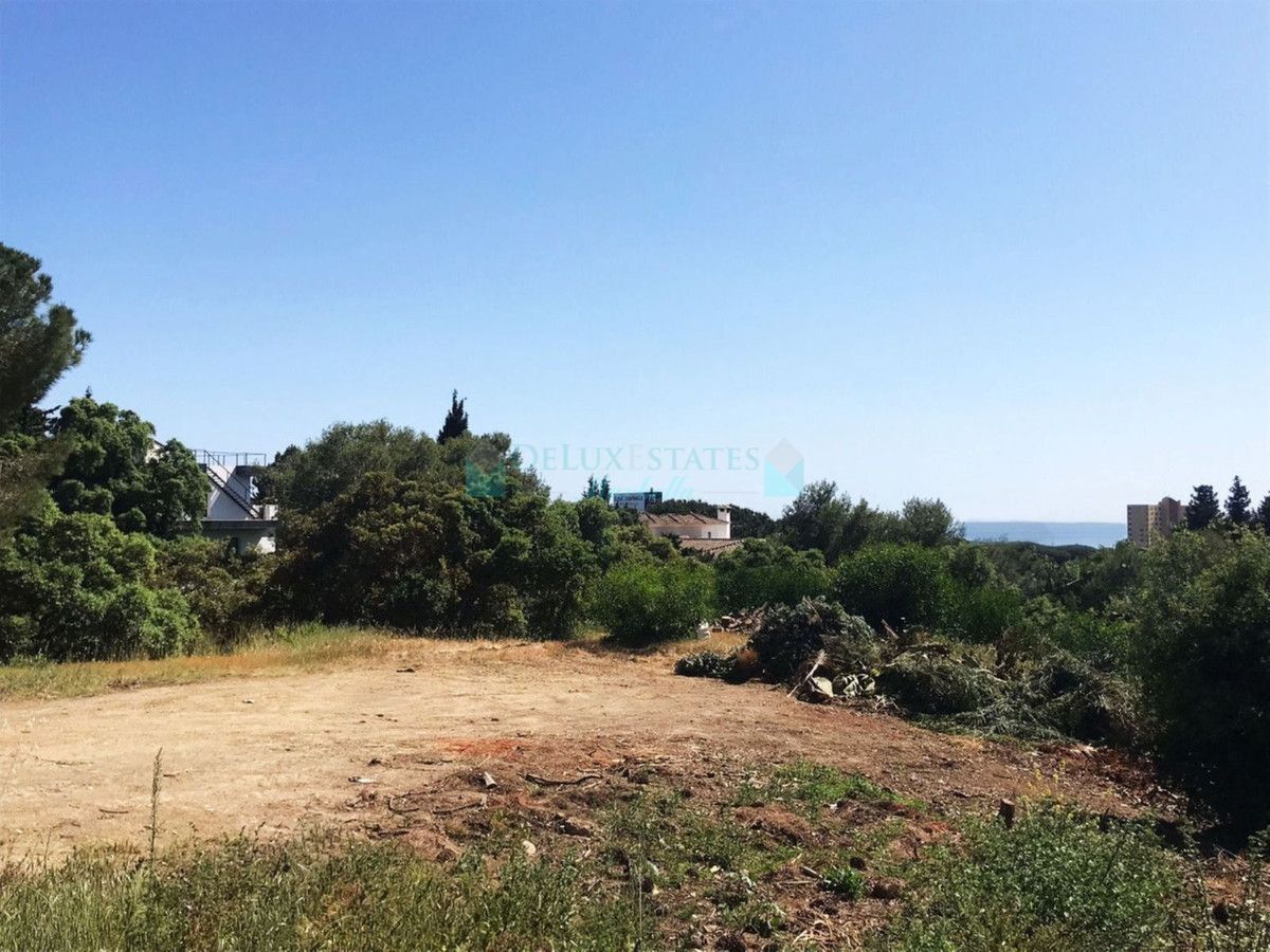 Residential Plot for sale in Hacienda las Chapas, Marbella East