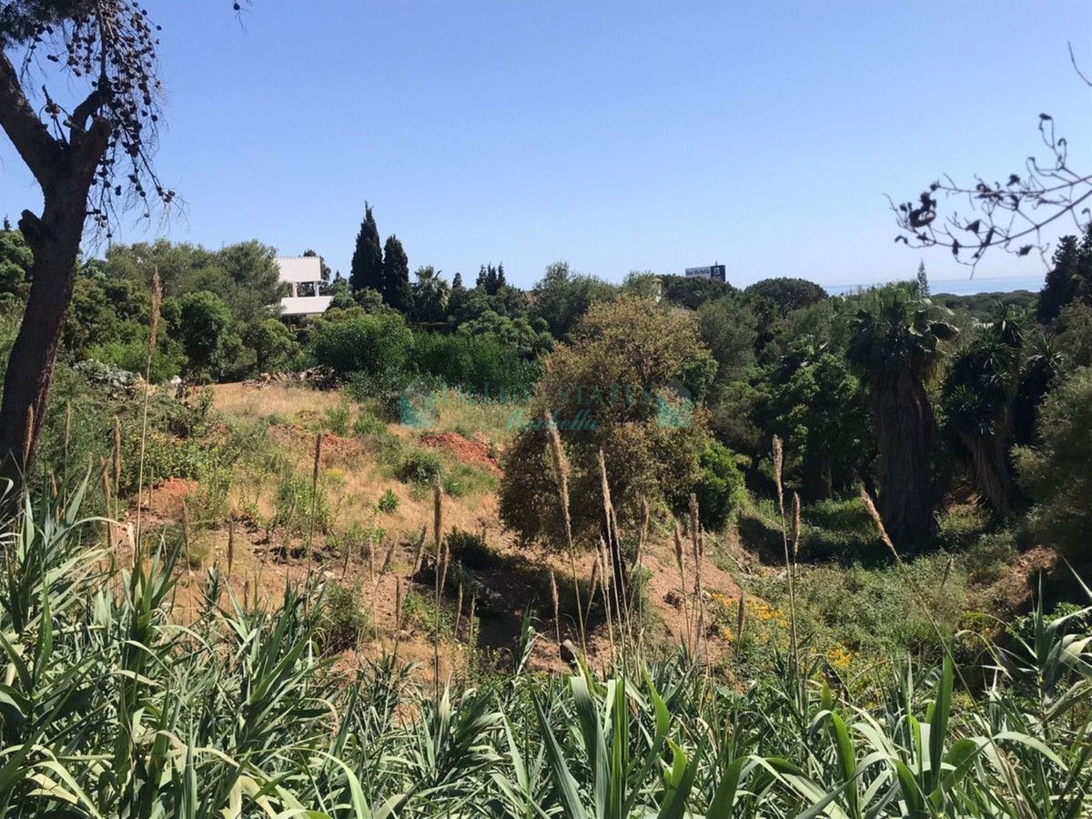 Residential Plot for sale in Hacienda las Chapas, Marbella East