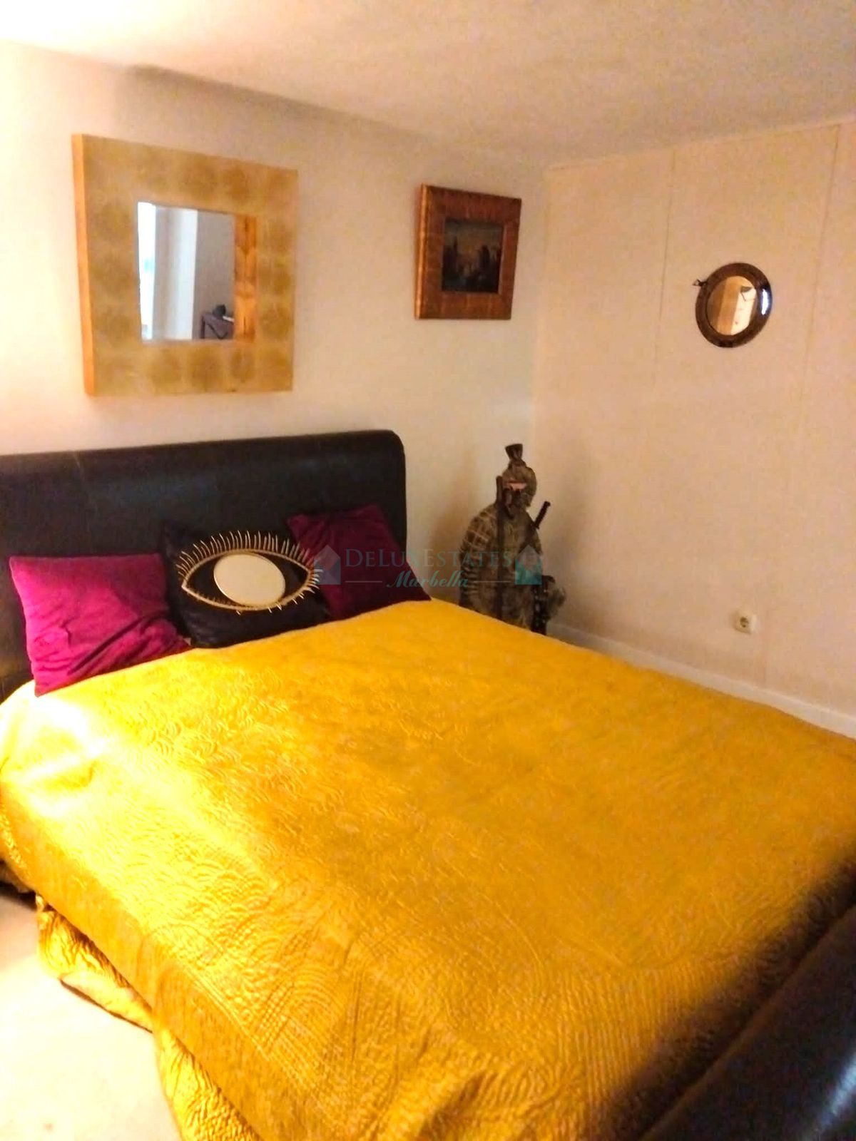 Town House for sale in Marbella - Puerto Banus