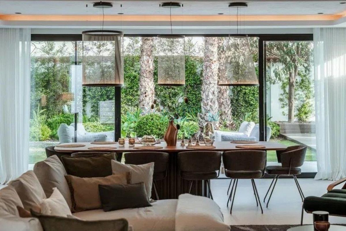 Villa for sale in Marbella - Puerto Banus