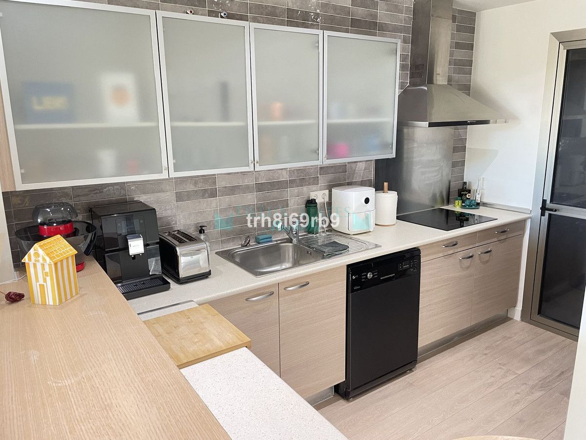 Apartment for sale in Bel Air, Estepona