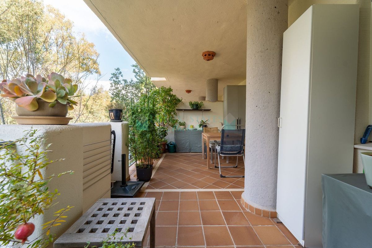 Ground Floor Apartment for sale in Elviria, Marbella East