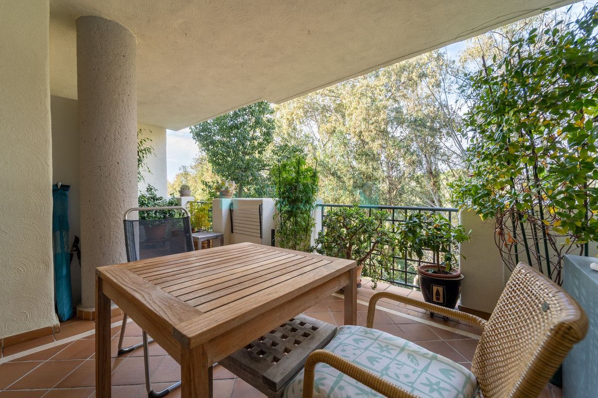 Ground Floor Apartment for sale in Elviria, Marbella East