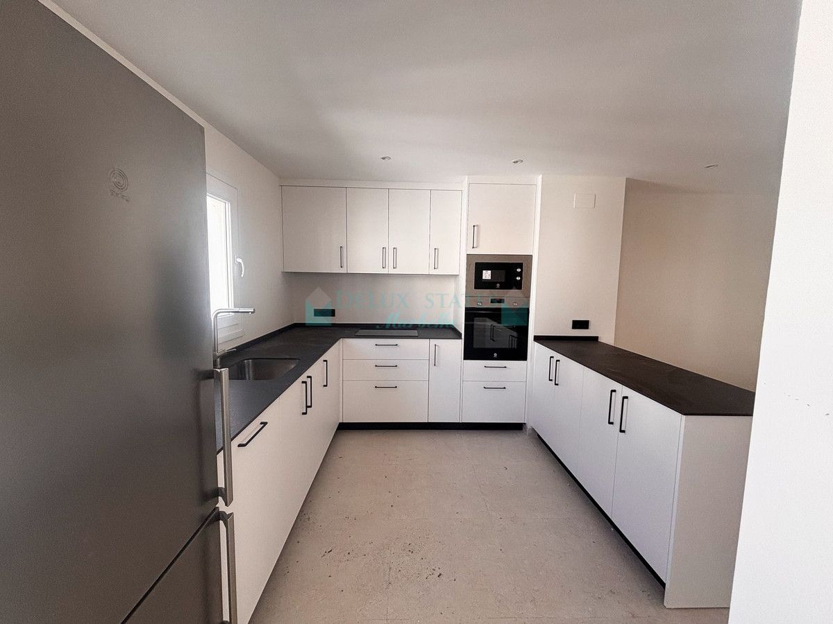 Apartamento en venta en Estepona