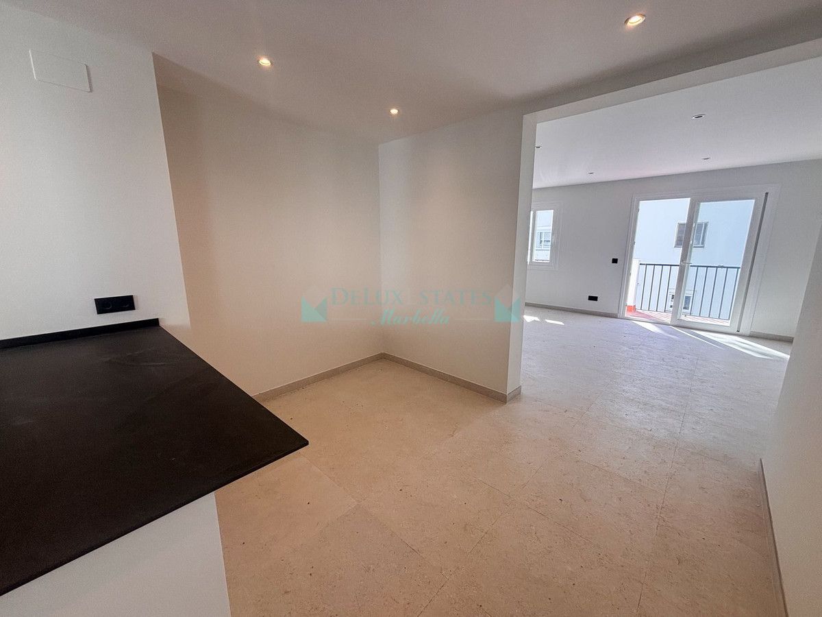 Apartamento en venta en Estepona
