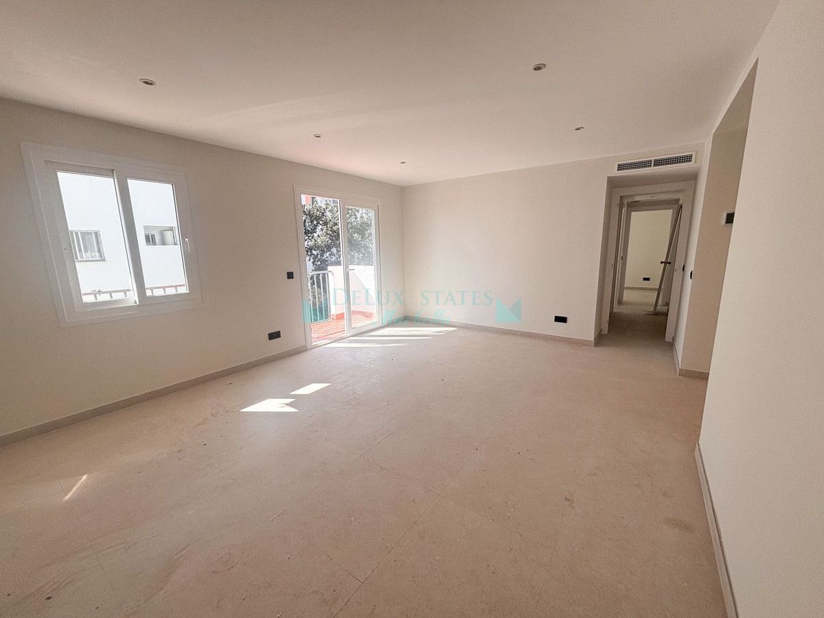 Apartamento en venta en Estepona