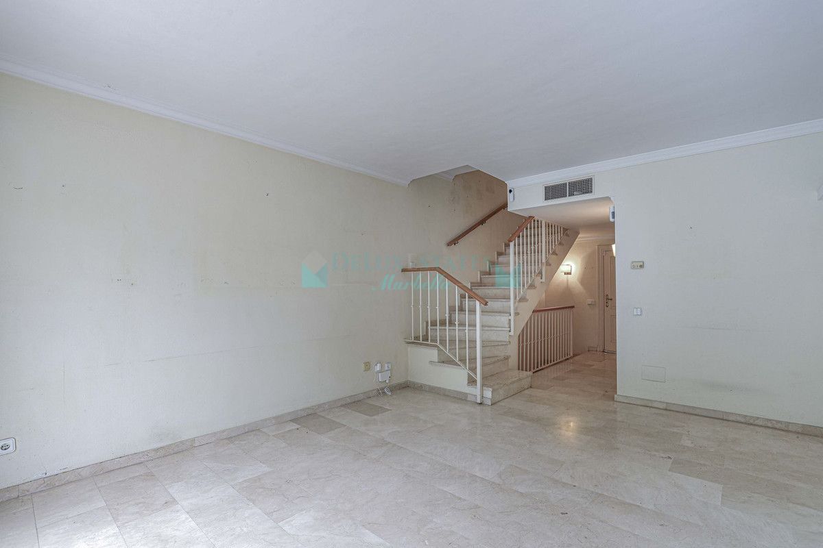 Town House for sale in La Quinta, Benahavis