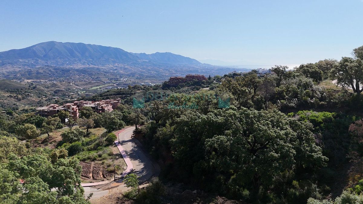 Residential Plot for sale in La Mairena, Marbella East