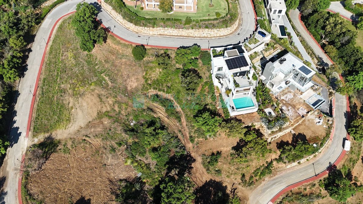 Residential Plot for sale in La Mairena, Marbella East