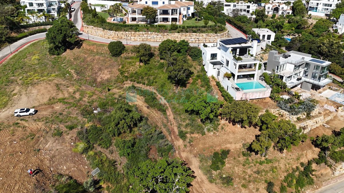 Residential Plot for sale in La Mairena, Marbella East