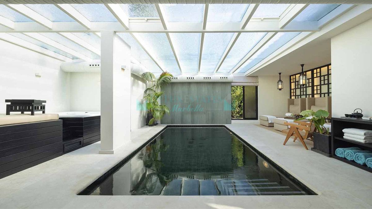 Villa en alquiler en Nueva Andalucia
