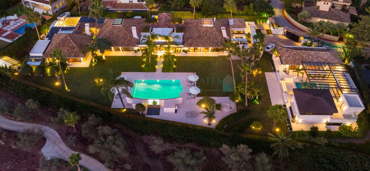 Villa en alquiler en Nueva Andalucia