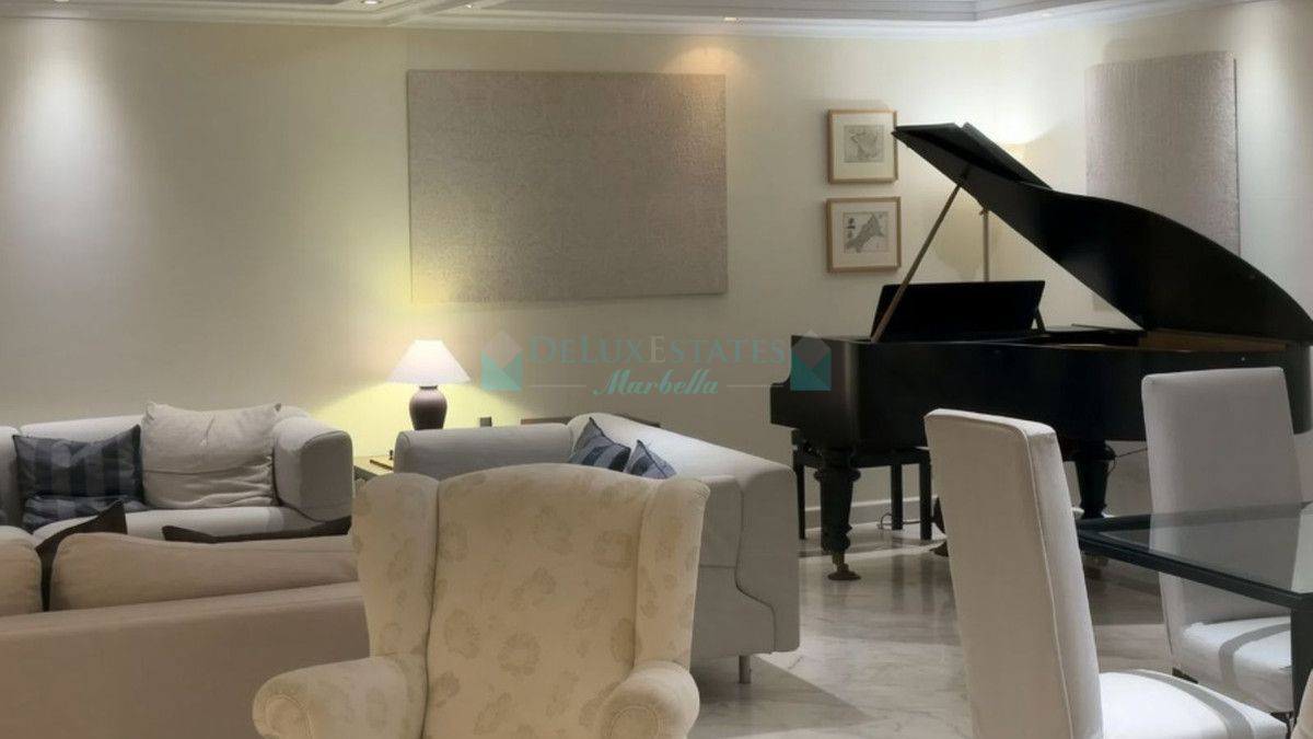 Villa for rent in Marbella