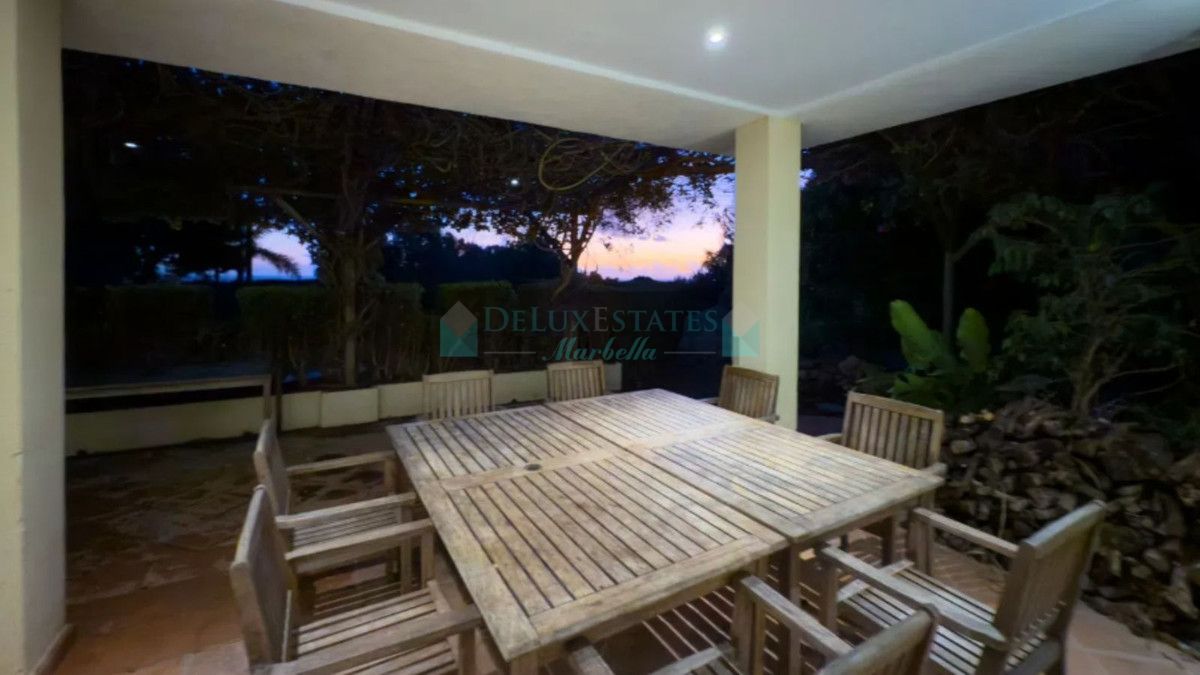 Villa for rent in Marbella