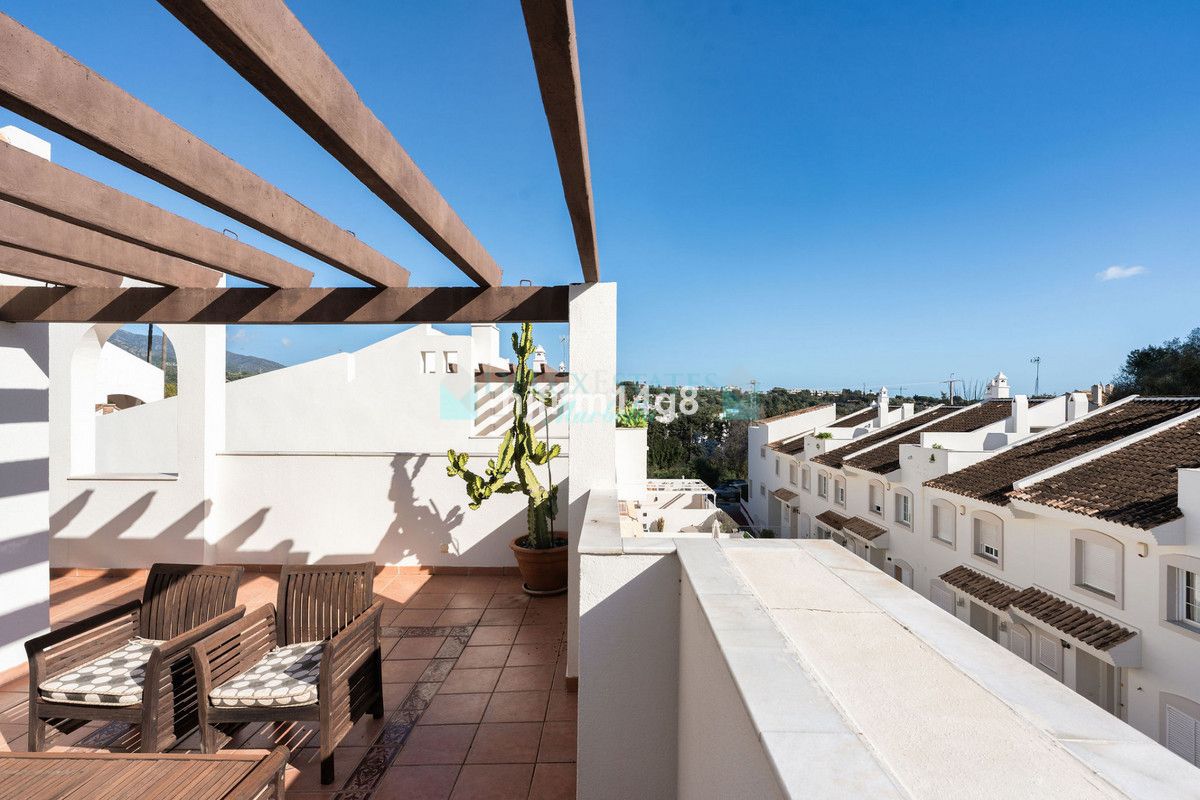 Town House for sale in Nueva Andalucia