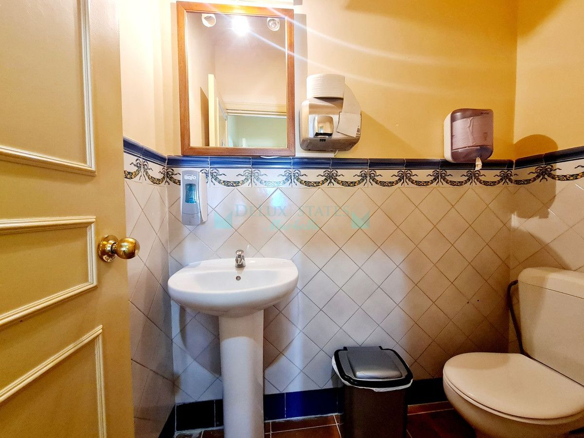 Bar for sale in Marbella