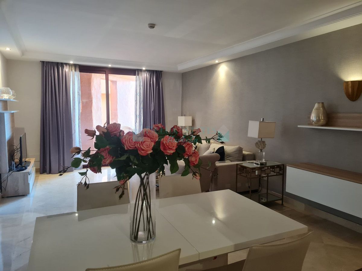Apartment for sale in Estepona