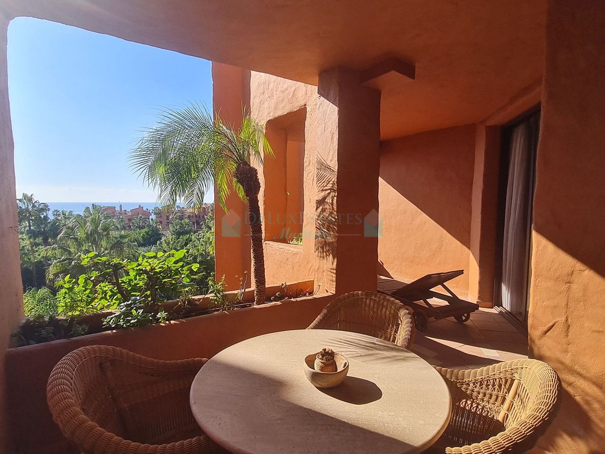 Apartment for sale in Estepona