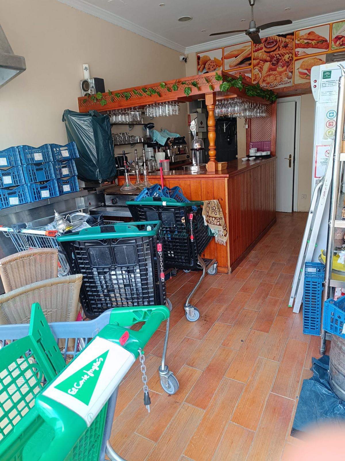 Bar for rent in Marbella - Puerto Banus