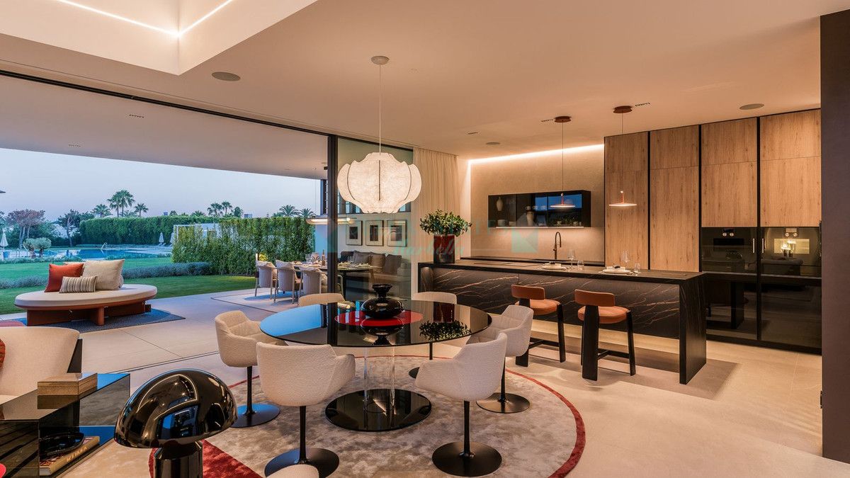 Semi Detached Villa for sale in Marbella