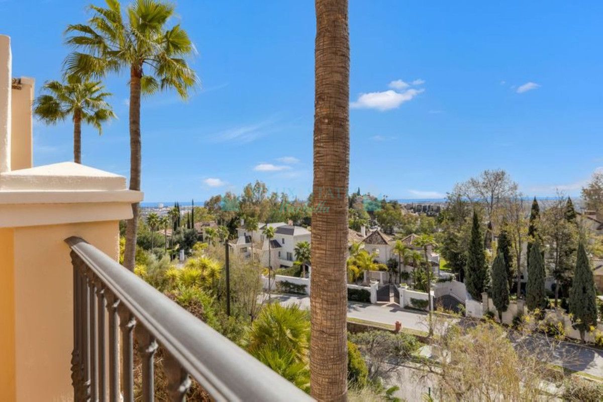 Ground Floor Apartment for sale in La Quinta, Benahavis