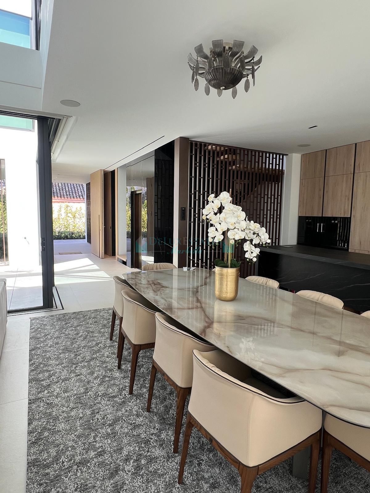 Semi Detached Villa for sale in Nueva Andalucia