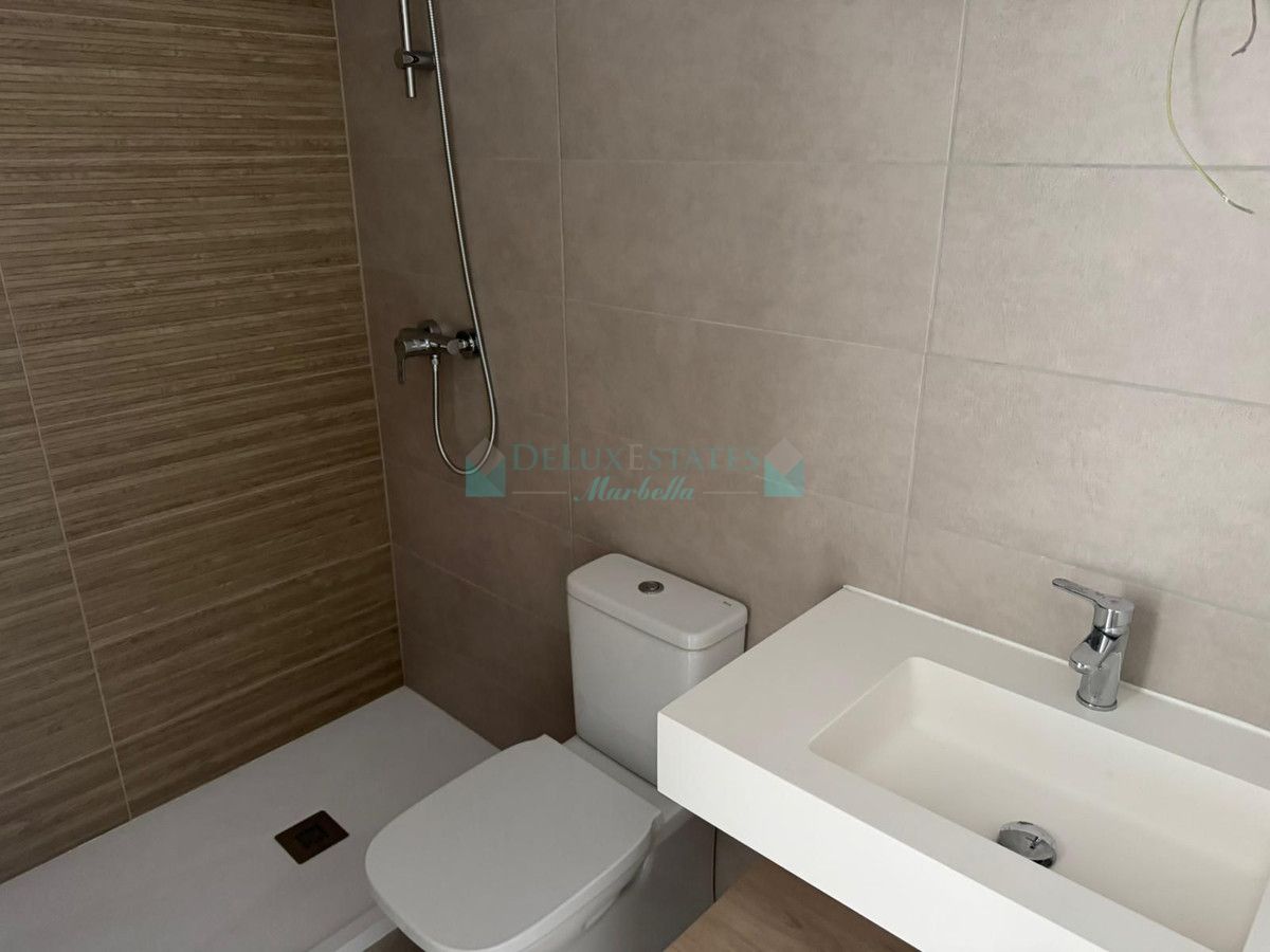 Penthouse for sale in Estepona