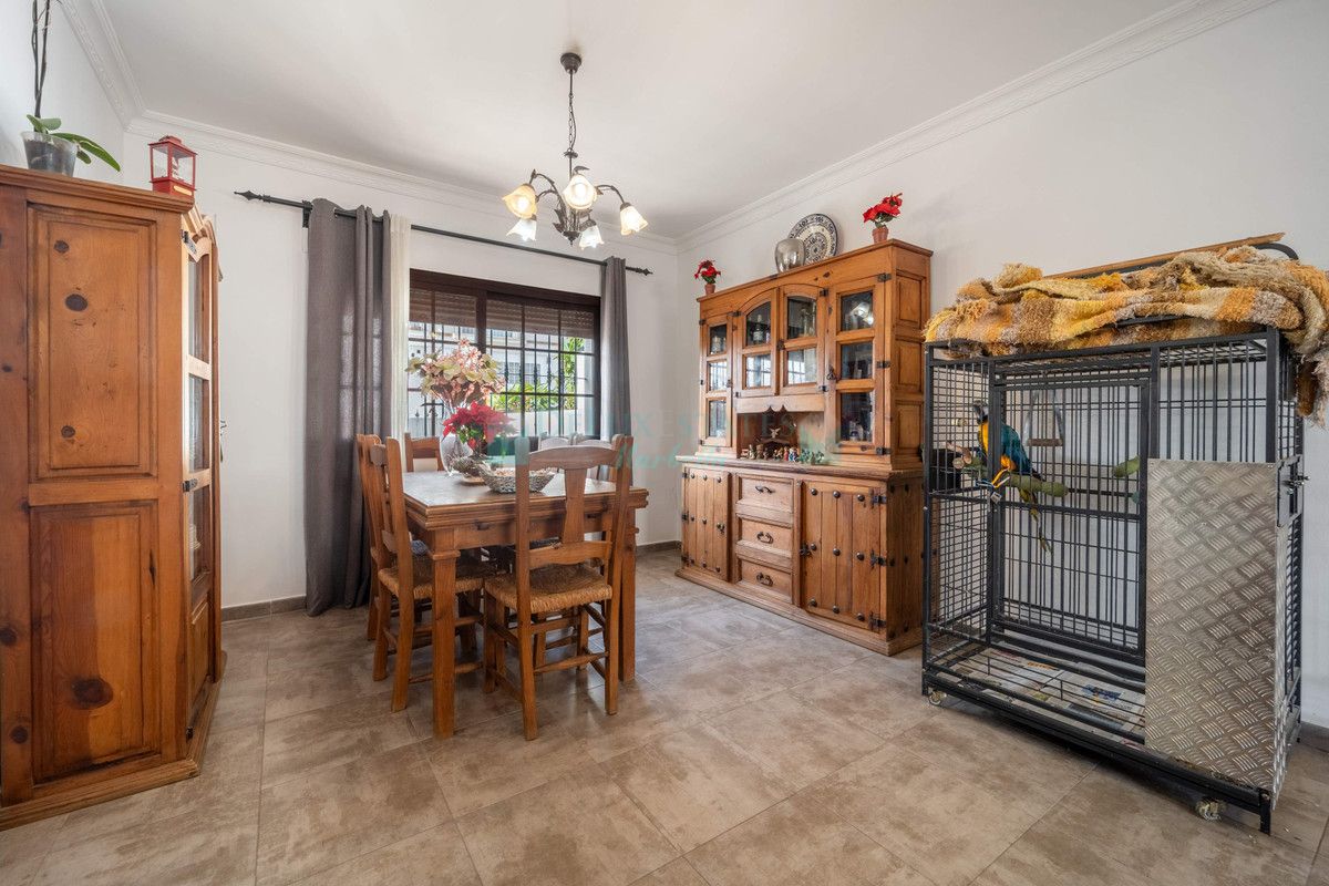 Semi Detached Villa for sale in Estepona