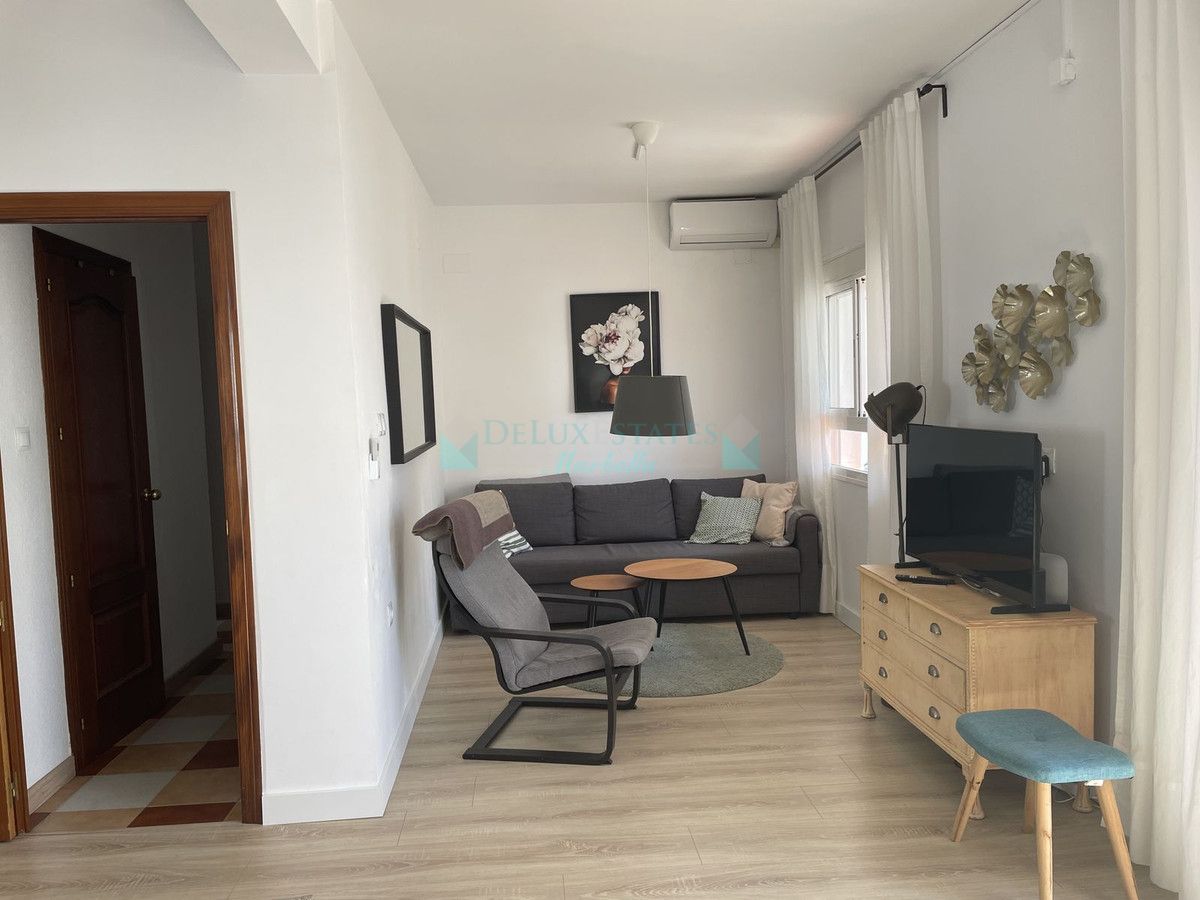 Apartamento en venta en Estepona