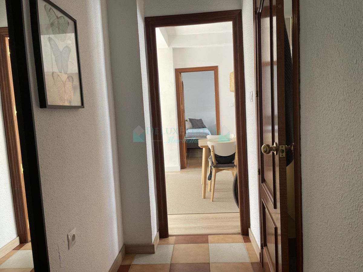 Apartamento en venta en Estepona