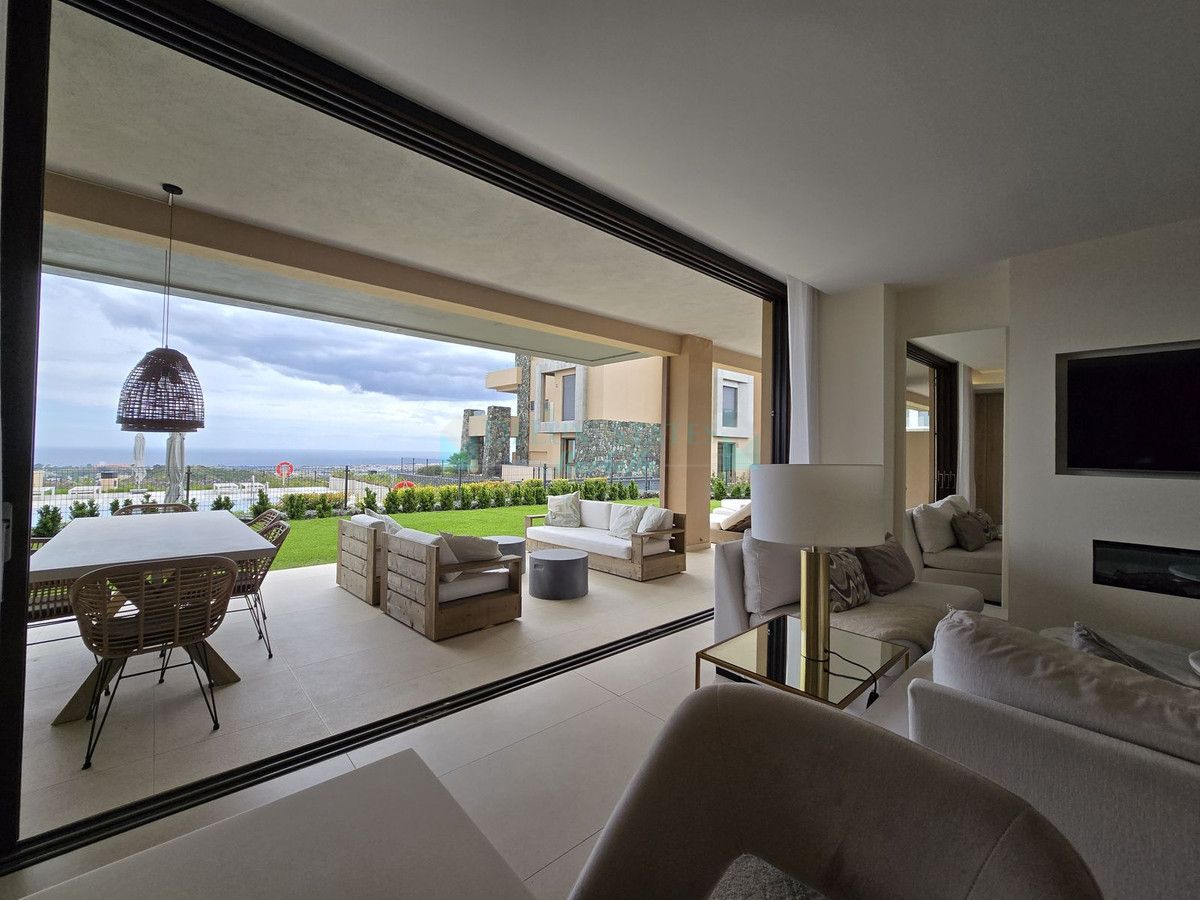 Ground Floor Apartment for sale in Benahavis